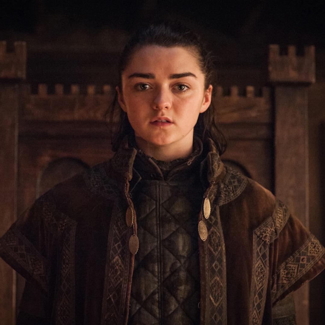 Game of Thrones' Maisie Williams Can DaggerToss Like a Boss E! Online